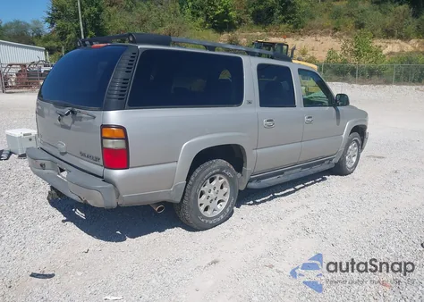 2004 Chevrolet Suburban 1500 Z71 из США, поврежденный, VIN 3GNFK16Z54G211588